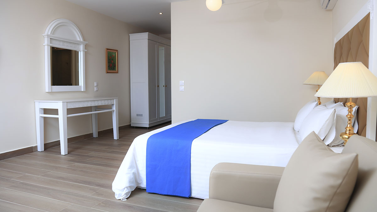 Double Superior Pool View 